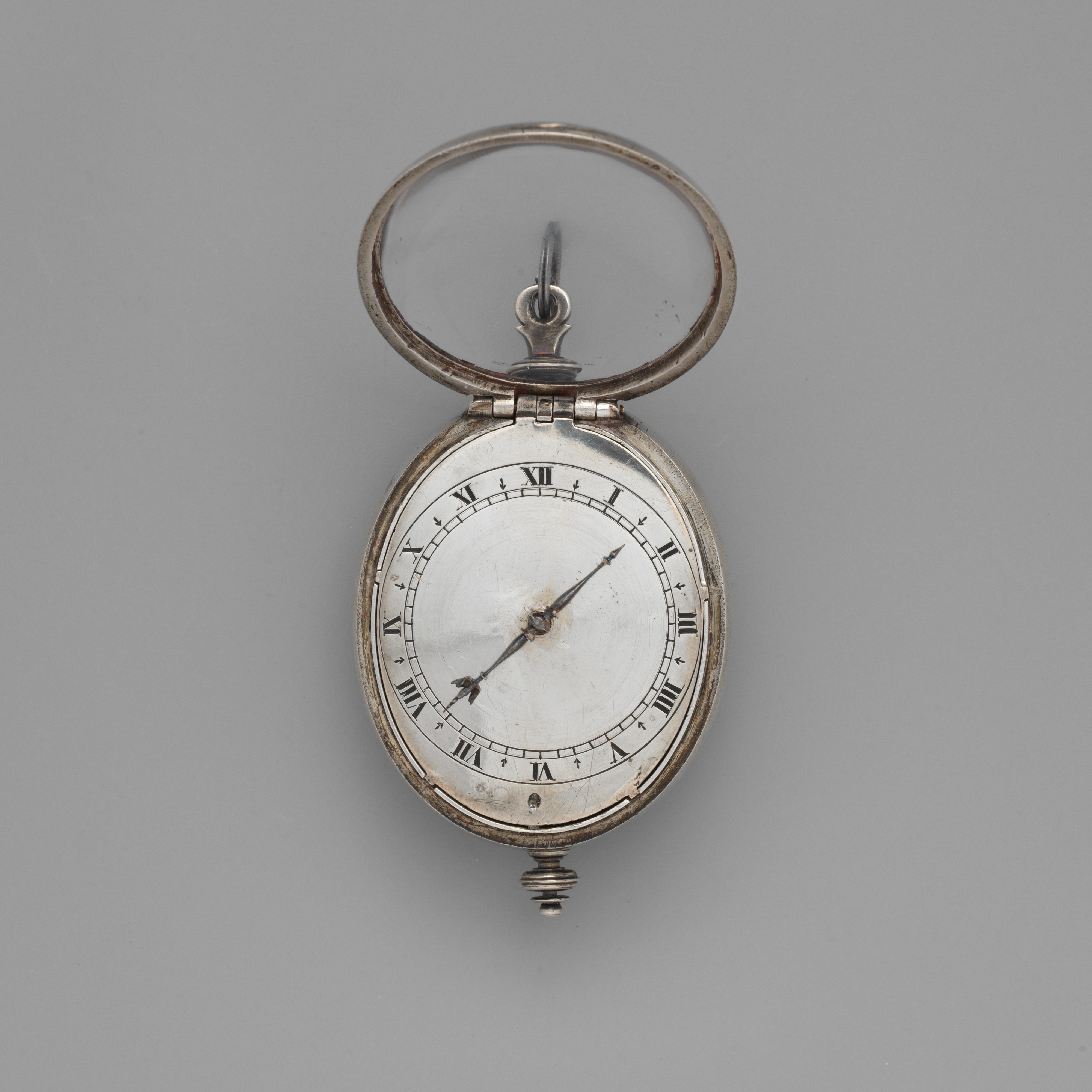 Photograph of museum specimen 17.190.1482; not an authentication of other objects.