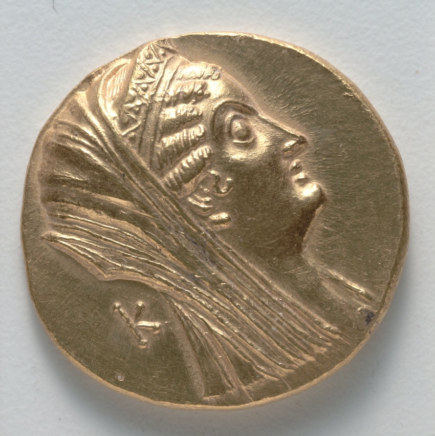 Octodrachm: Head of Arsinoe II, r. (obverse), 205–145 BCE (Cleveland Museum of Art 1965.552.a)