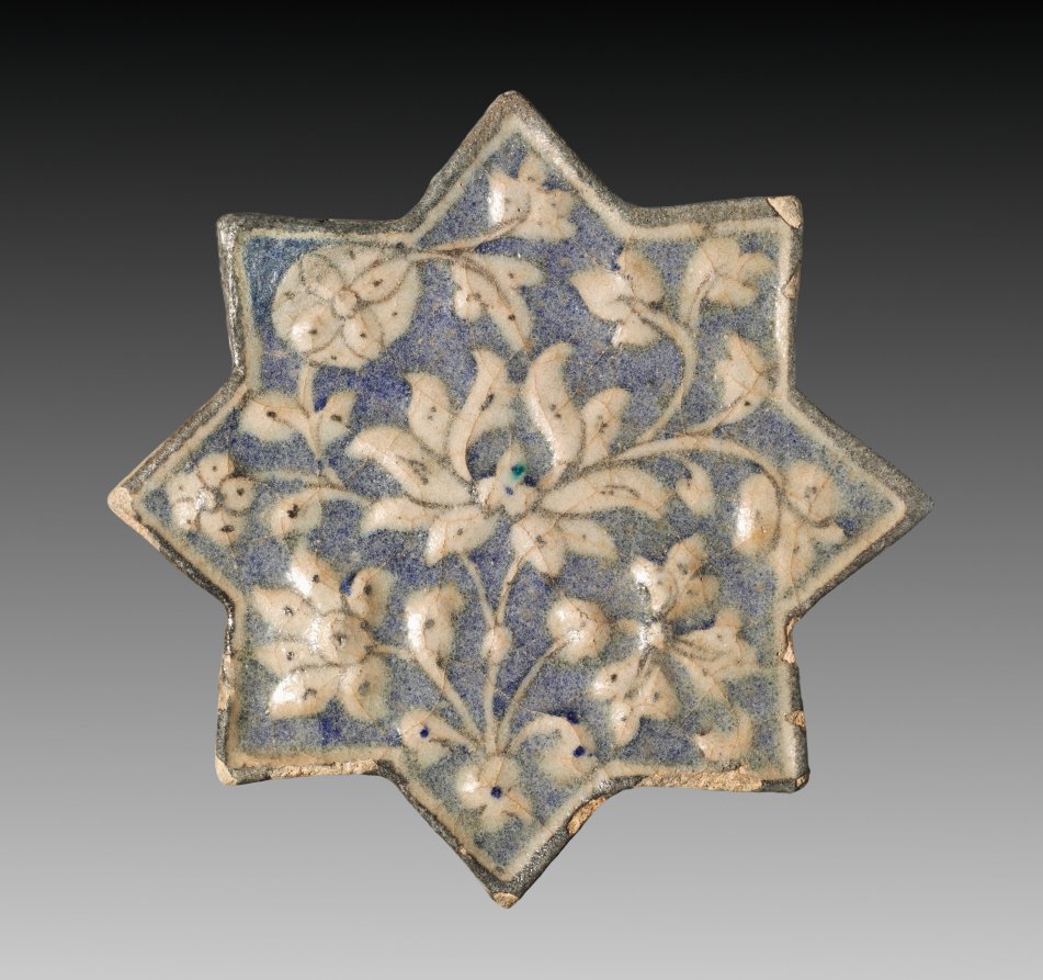 Photograph of museum specimen 1915.645; not an authentication of other objects.