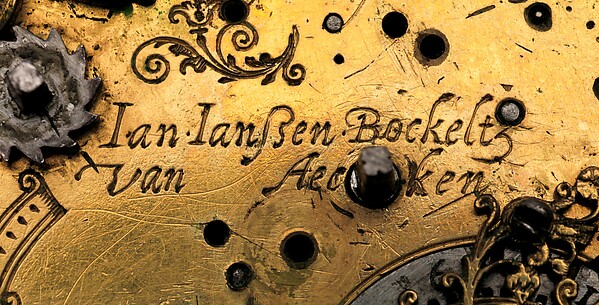 Additional museum view 5 of Clock watch with astronomical dial and sundial (accession 17.190.1603).