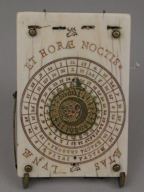 Additional museum view 5 of Portable diptych sundial (accession 03.21.38).