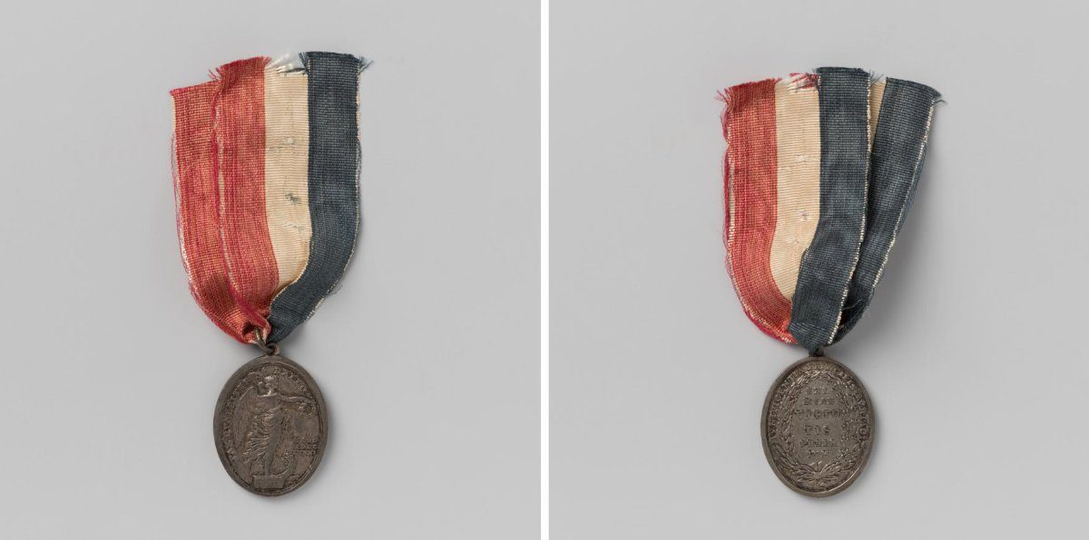 Battle of Dogger Bank, medal presented by William V, Prince of Orange-Nassau, to the subaltern officers, non-commissioned officers, and cadets who took part in the battle