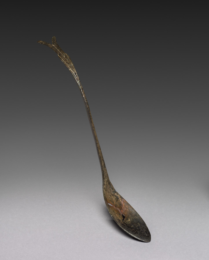 Spoon with Fish-Tail Design, 918–1392 (Cleveland Museum of Art 1924.134)