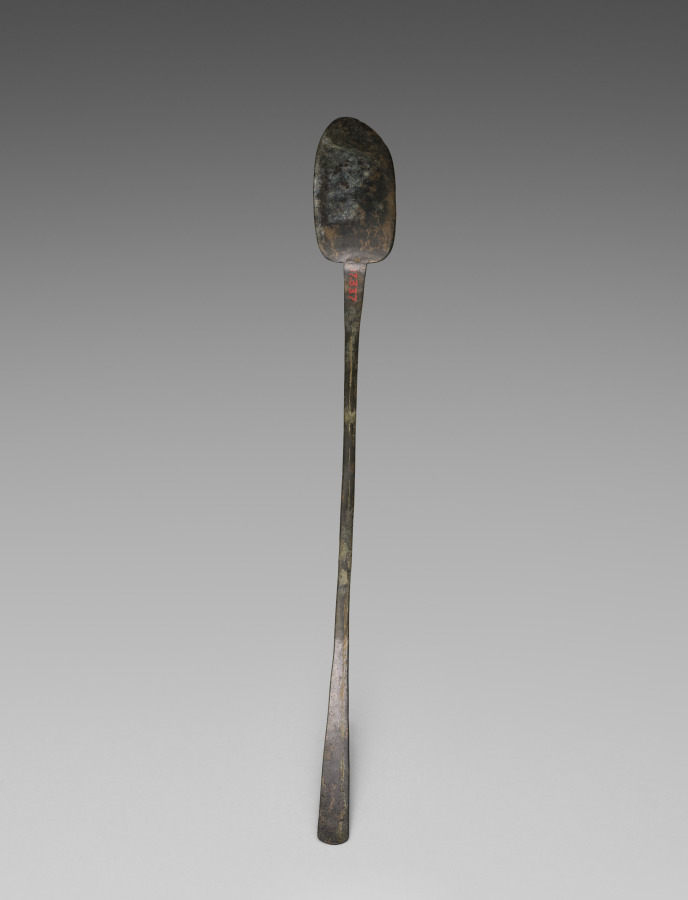 Additional museum view 4 of Spoon (accession 1917.337).