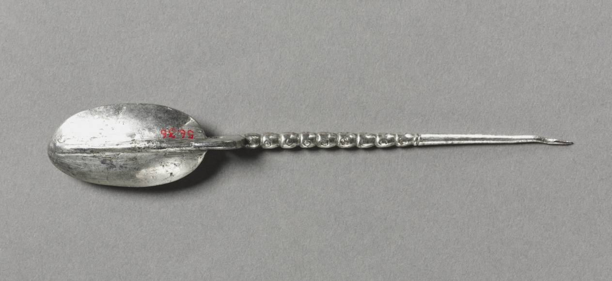 Additional museum view 2 of Spoon (accession 1952.6).