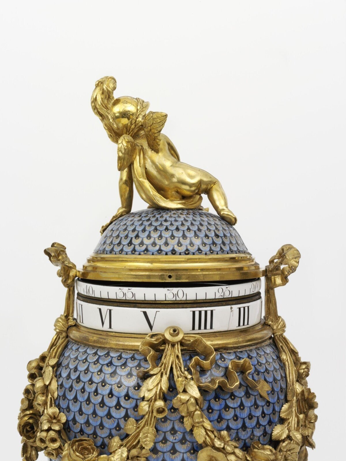 Clock, Sèvres porcelain, Sèvres, 1770-1780 — museum object 171-1879