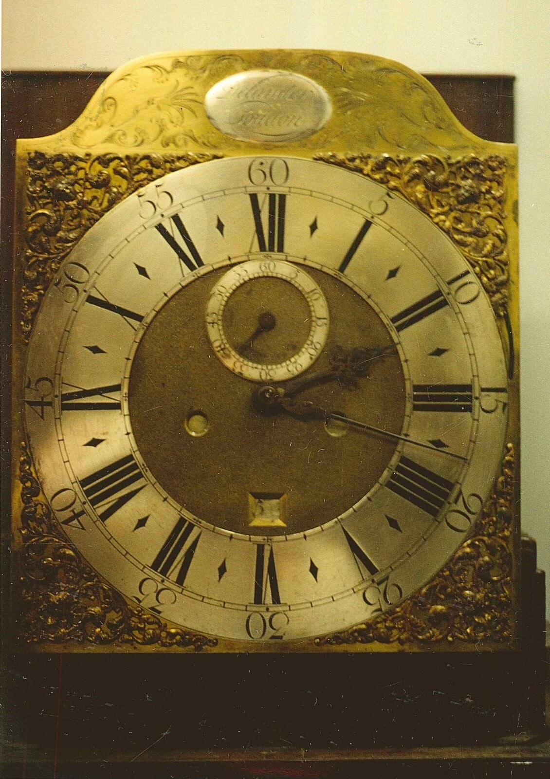Longcase clock, Daniel Delander, London, 1740 — museum object W.40:1to2-1962