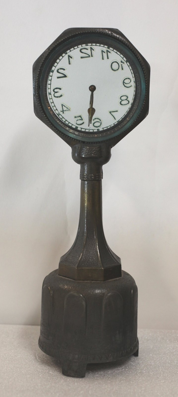 Clock, mystery clock, Mauthe, Germany, circa 1925 — museum object ST 19117