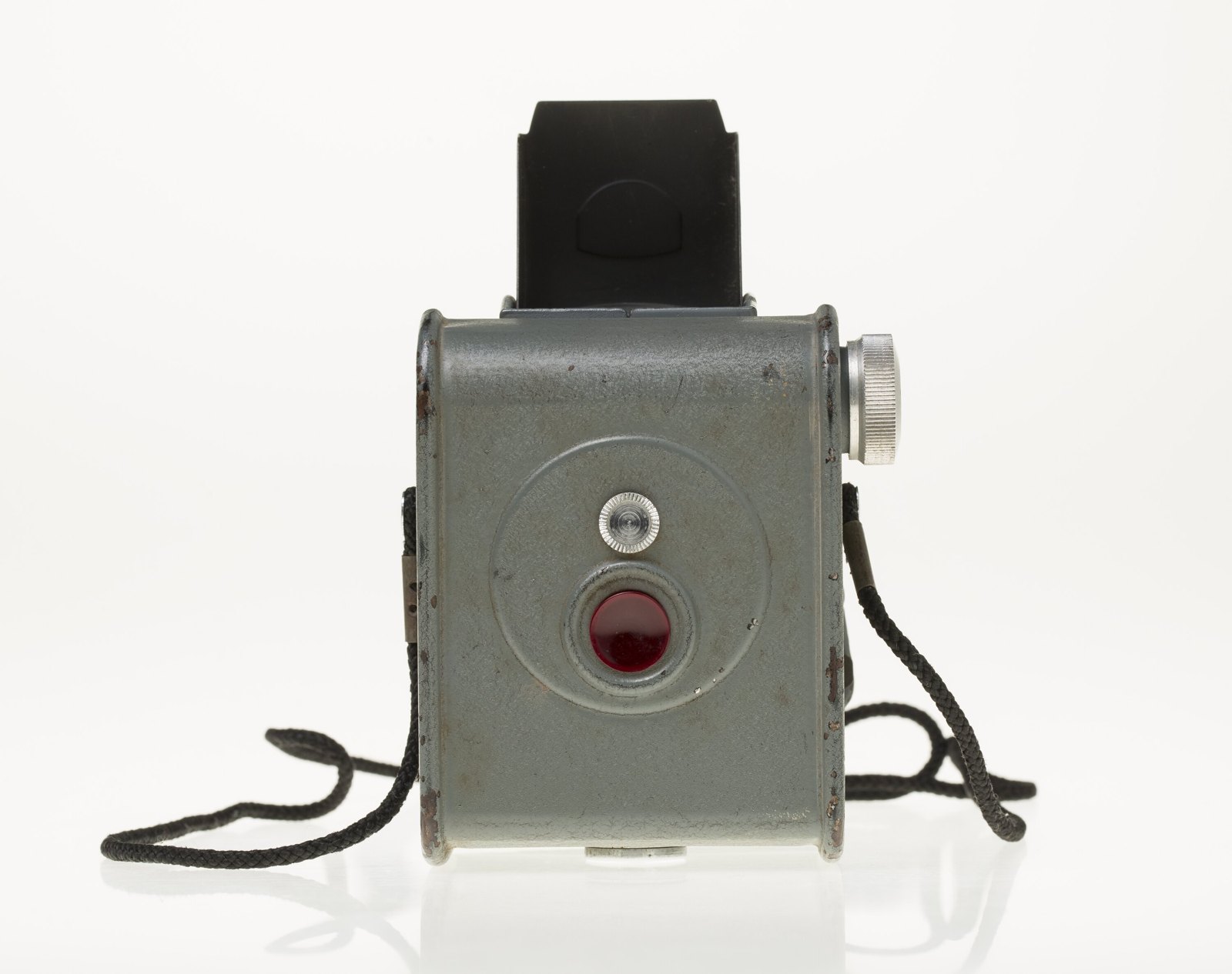 Camera, Ross-Ensign Ltd., Ful-Vue Super, England, circa 1954 — museum object ST 42604
