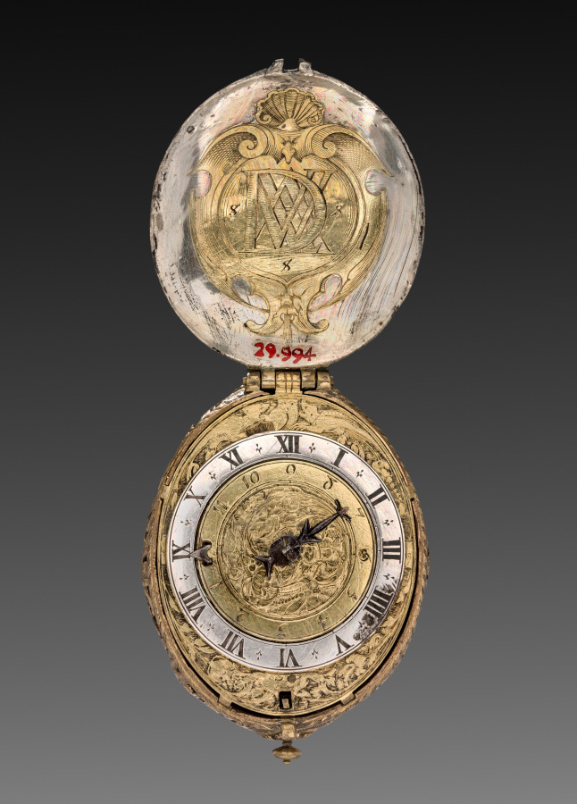 Additional museum view 4 of Engraved Egg Watch (accession 1929.994).