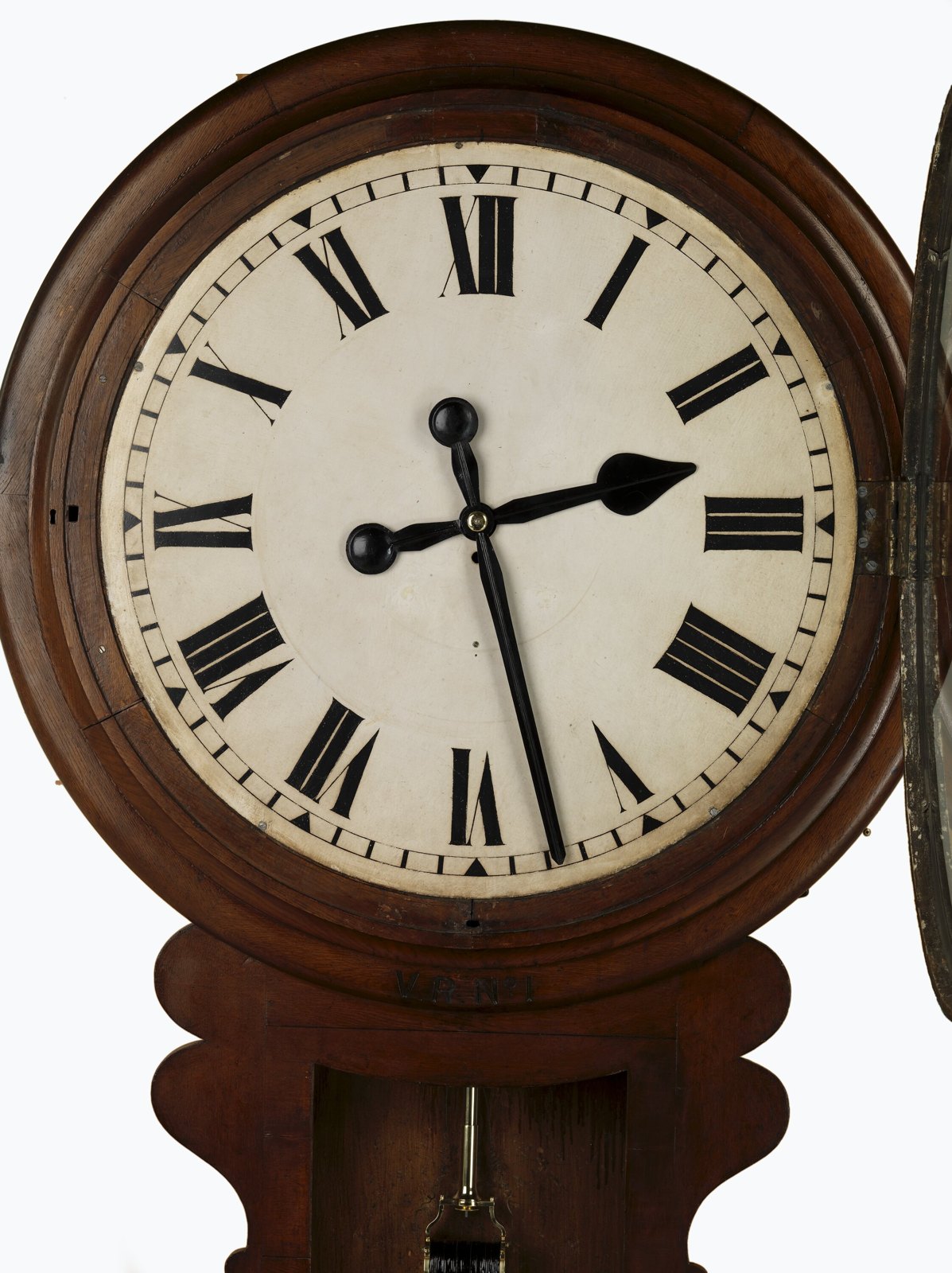 Wall clock, Victorian Railways No.1, T. Gaunt & Co, Melbourne, 1858 — museum object ST 38326.1