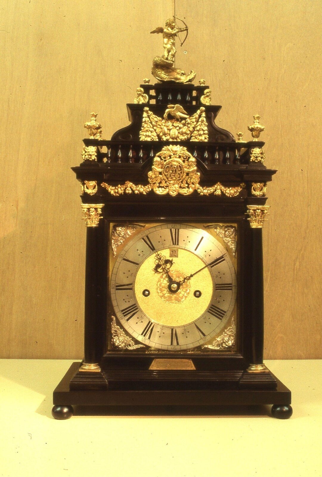 Clock, bracket, London, 1685 — museum object W.35-1976