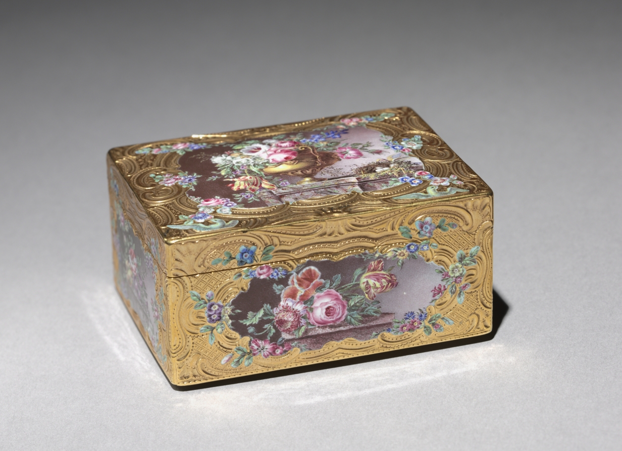 Snuff Box (Tabatière), 1756–57 (Cleveland Museum of Art 1958.125)