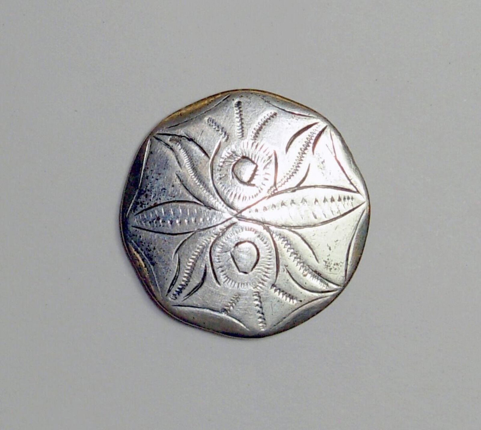 Button, silver toggle, Cordoba, 1865-1870 — museum object 1179-1871