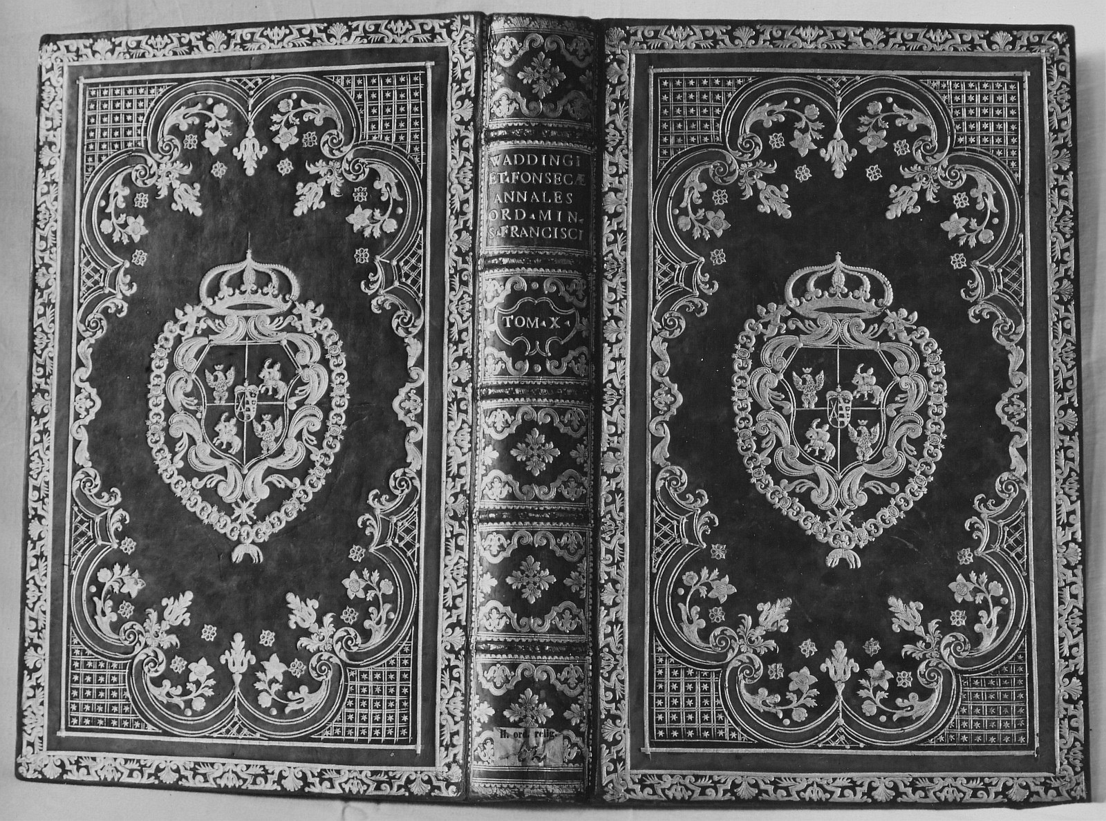 Baroque bookbinding, Möbius, Walter (production) (photographer)