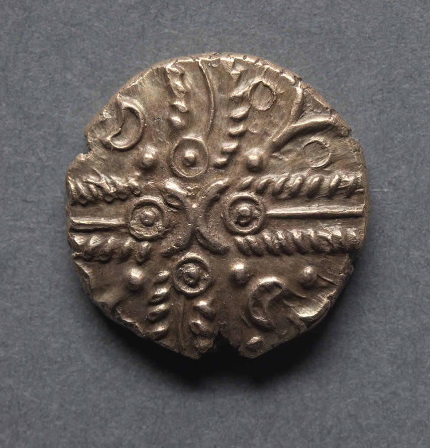 Tasciovanus Stater: Crossed Wreaths (obverse), 20 BCE–10 CE (Cleveland Museum of Art 1969.150.a)