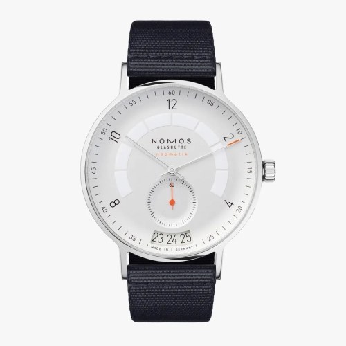 Nomos Glashütte — Autobahn