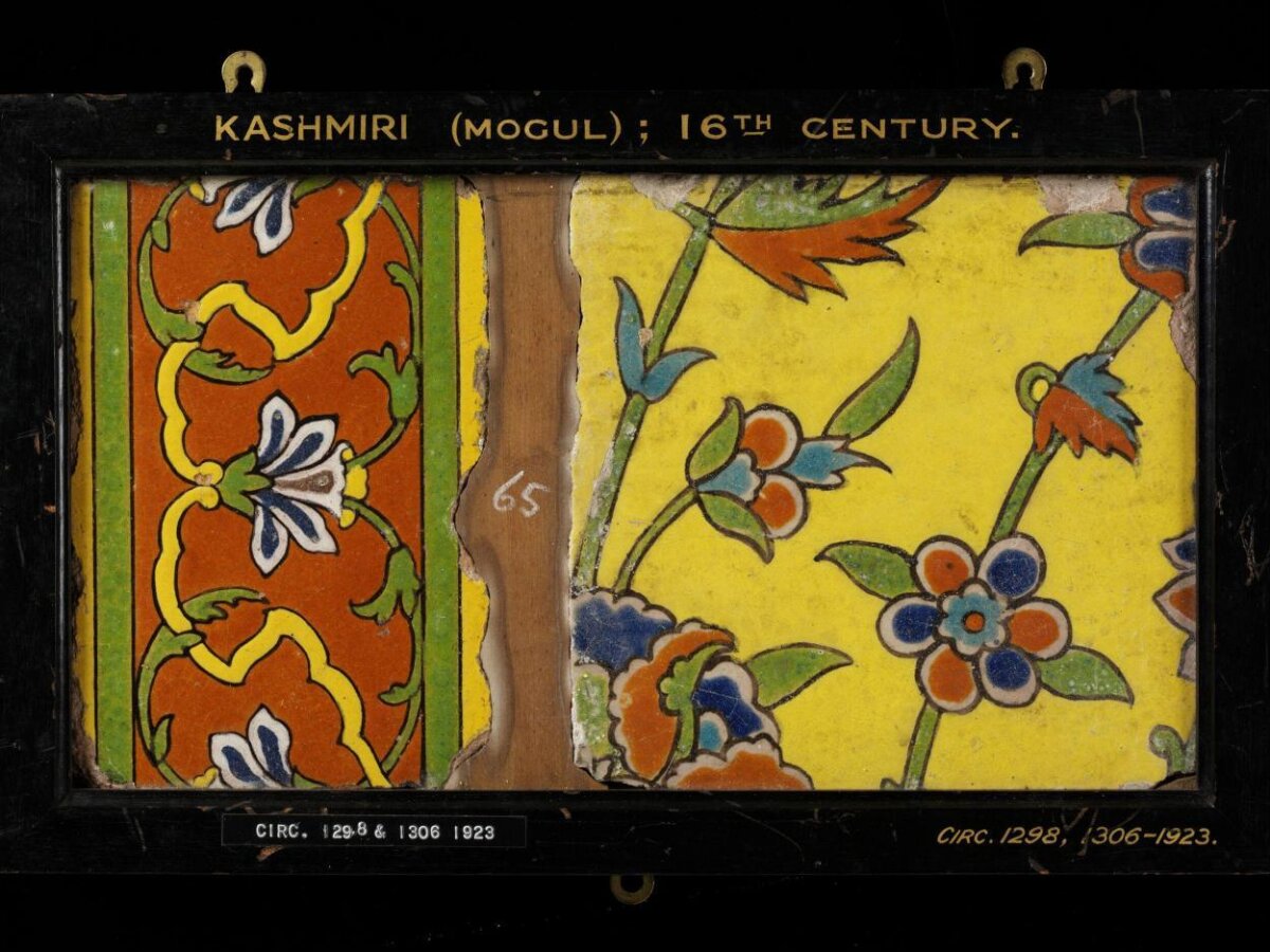 Border tile — tile, Punjab (India), ca. 1650 (CIRC.1306-1923)
