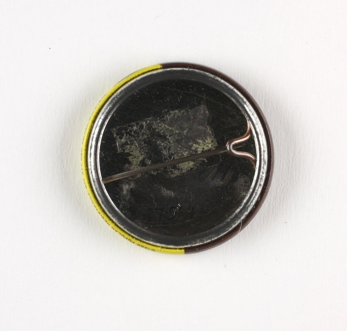 Badge, Popular Resistance, United States of America, 1960s-1980s — museum object SH 870564