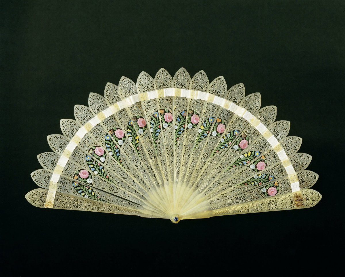 Brisé fan, c. 1815 - c. 1820