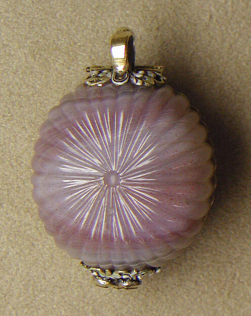 Additional museum view 2 of Watch (accession 17.190.1517).