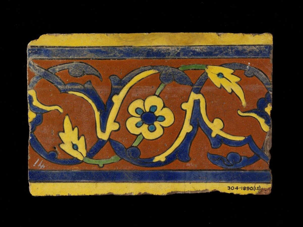 Border tile — tile, Lahore, second quarter of 17th century