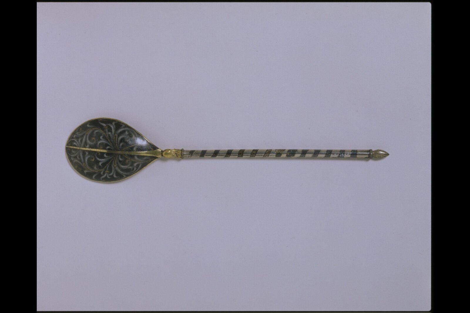 Spoon, enamelled silver gilt, Netherlands, 1430 — museum object C.2-1935