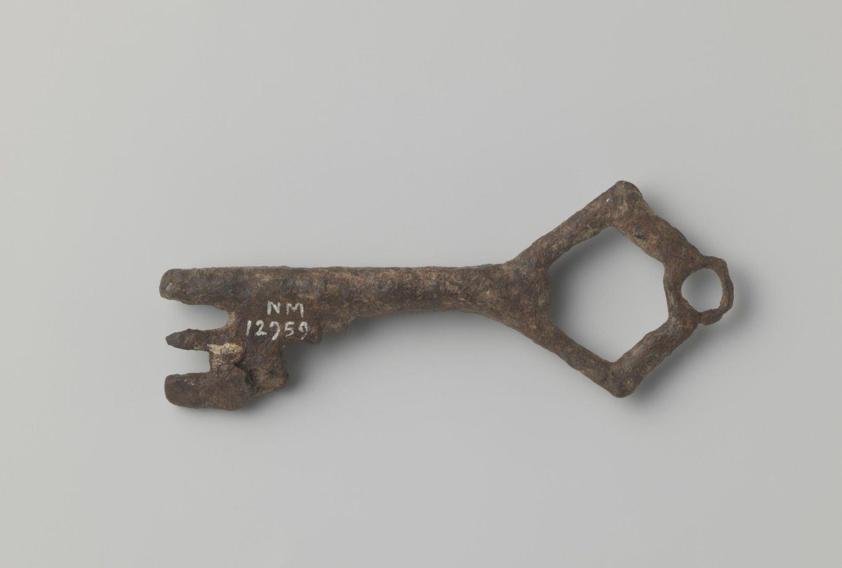 Iron key, 1500 - 1600