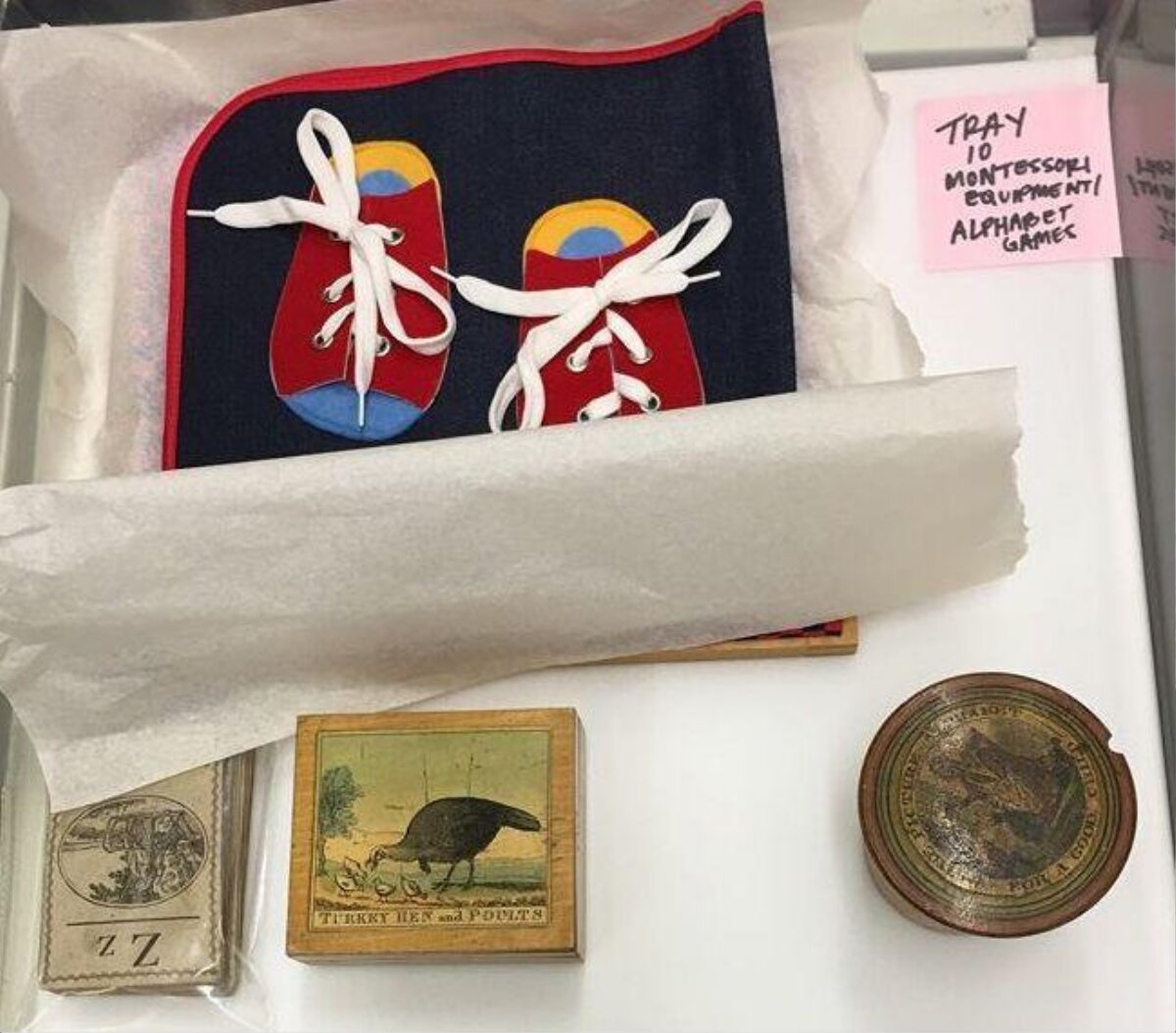 Card game — Pictures of Fowl, England, 1800-1840