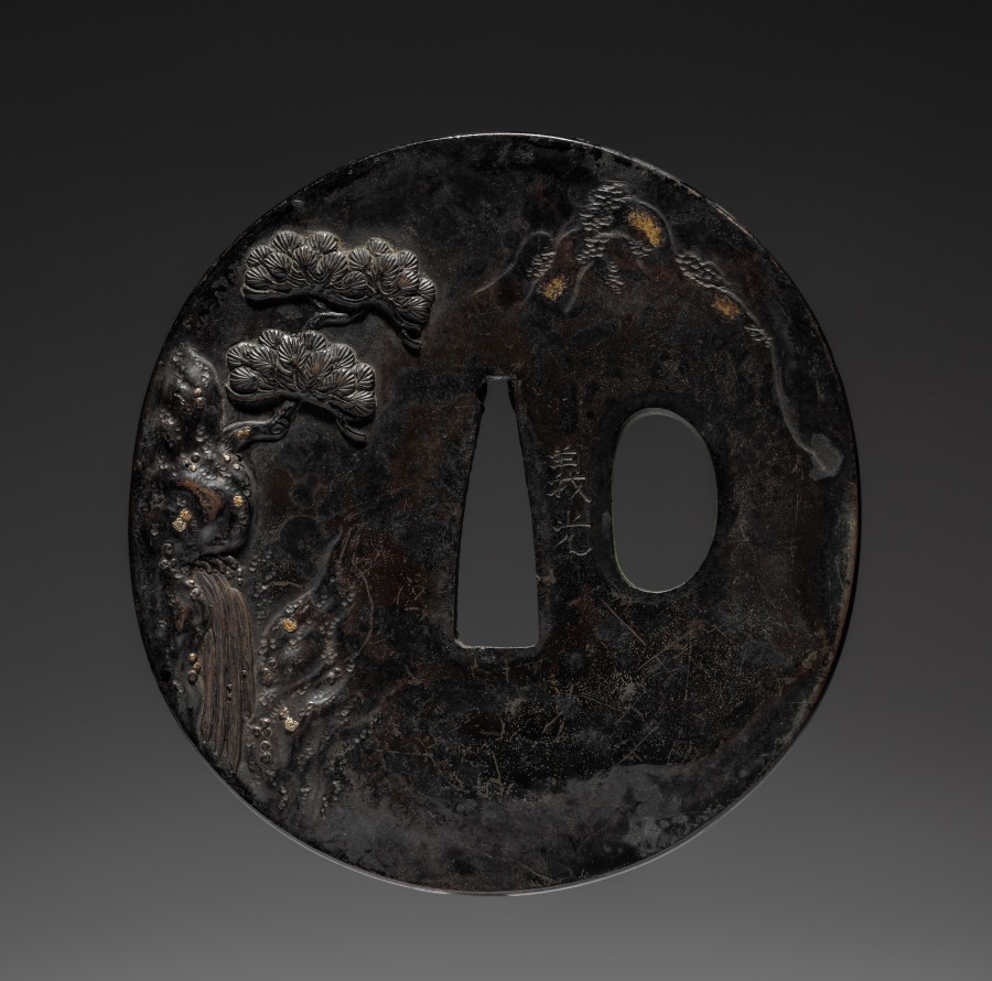 Additional museum view 2 of Sword Guard (accession 1919.381).