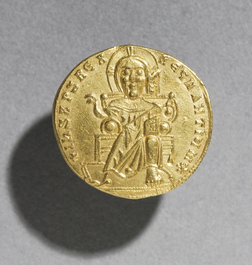 Solidus with Romanus I Lecapenus and His Son Christopher (obverse), 920–944 (Cleveland Museum of Art 1964.422.a)