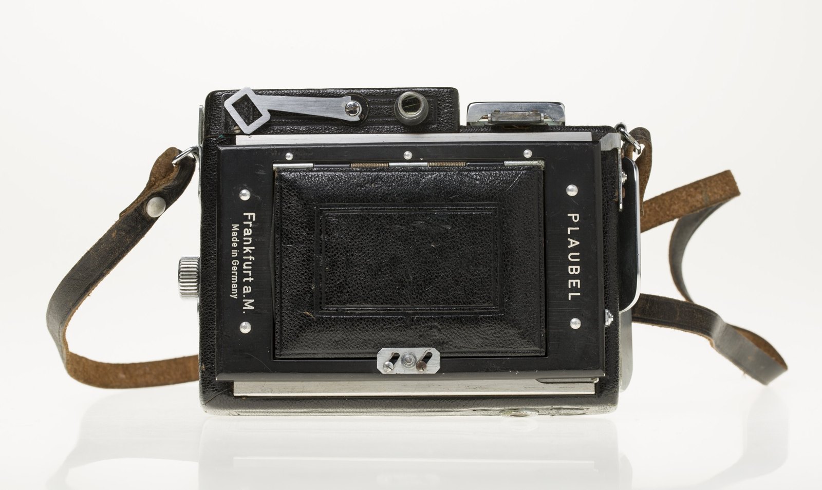 Camera, Plaubel Makina IIIR, Frankfurt, 1949 — museum object HT 4175