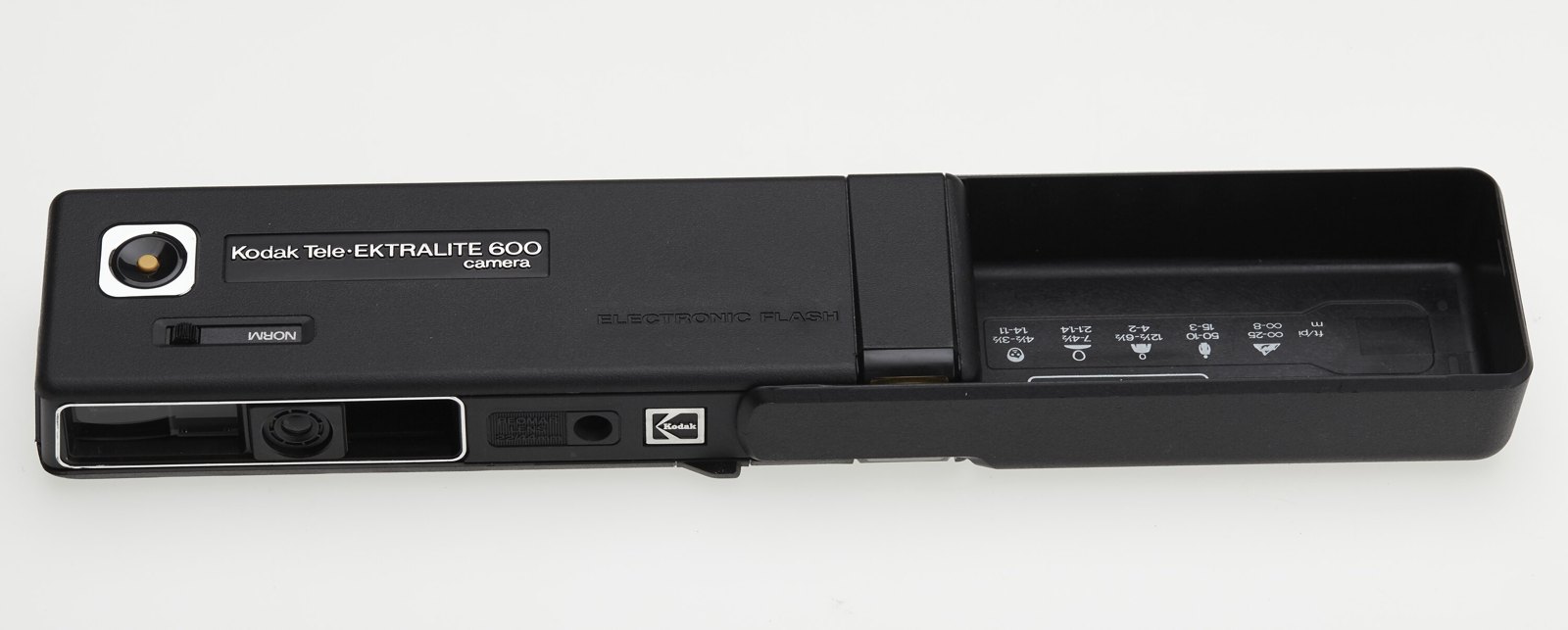 Camera, Eastman Kodak Tele-Ektralite 600, USA, 1980 — museum object HT 51164