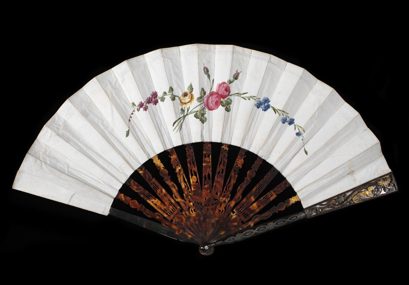 Fan, painted vellum and paper, France, 1770-1780 — museum object T.128-1920