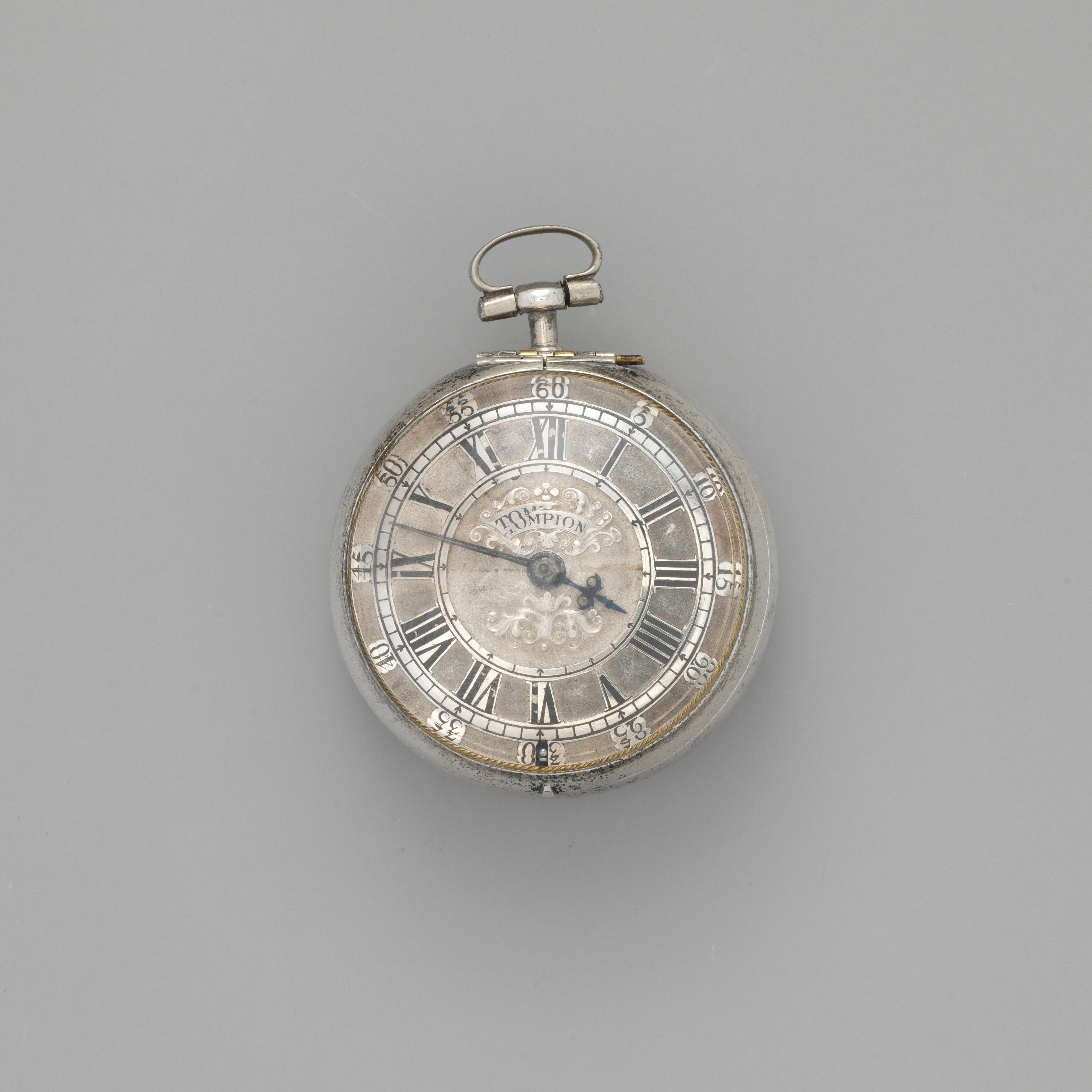 Photograph of museum specimen 17.190.1487a, b; not an authentication of other objects.