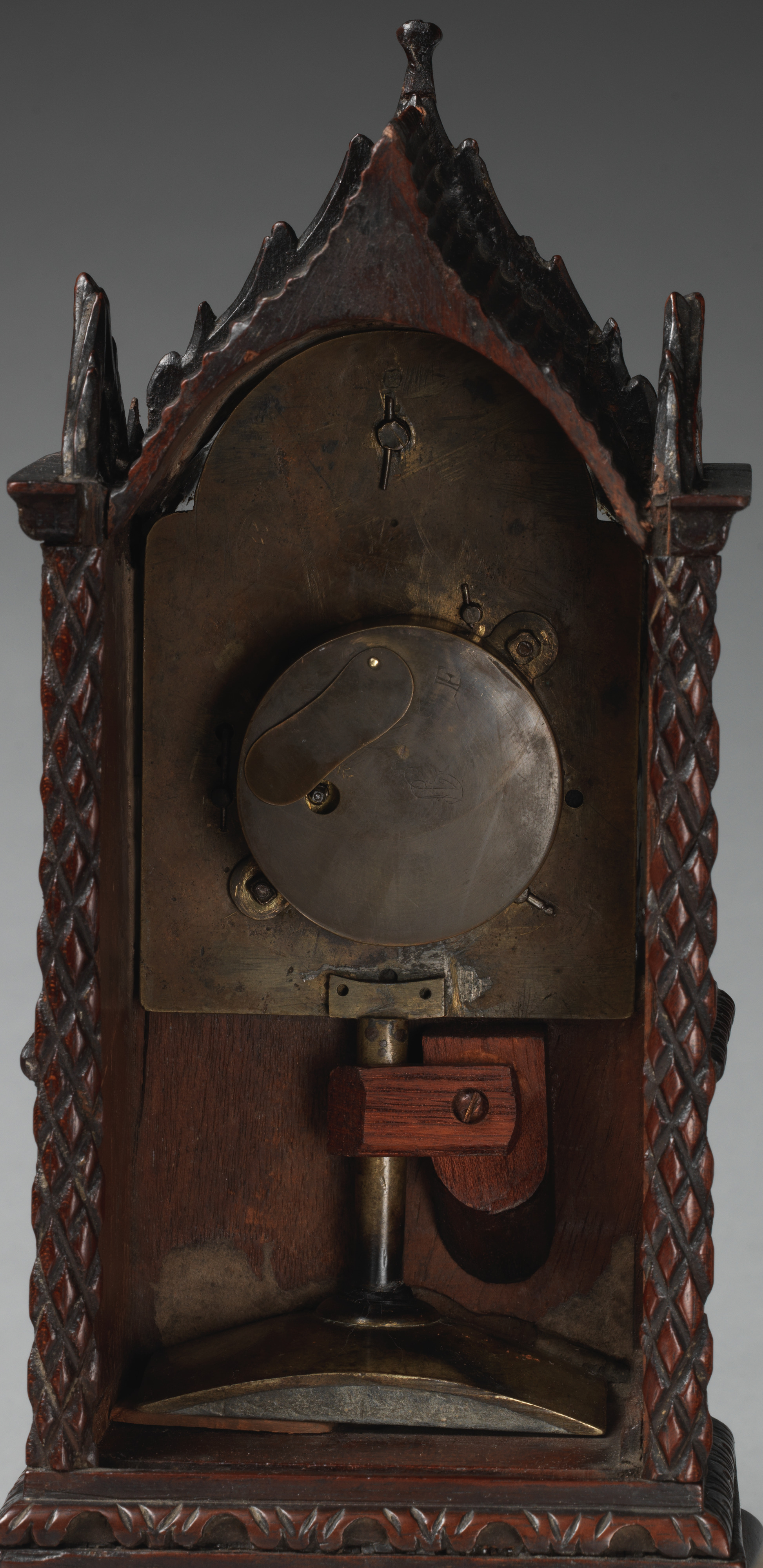 Photograph of museum specimen 64.101.869; not an authentication of other objects.