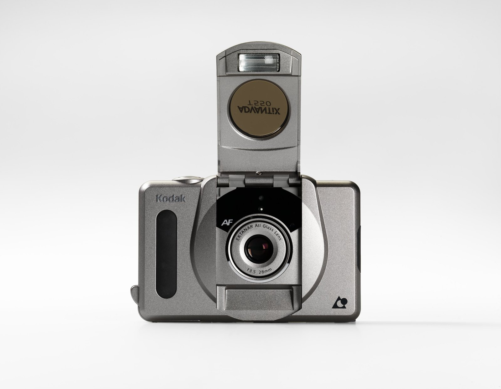 Camera, Eastman Kodak Co. Advantix T550, Rochester, 1999 — museum object HT 49627