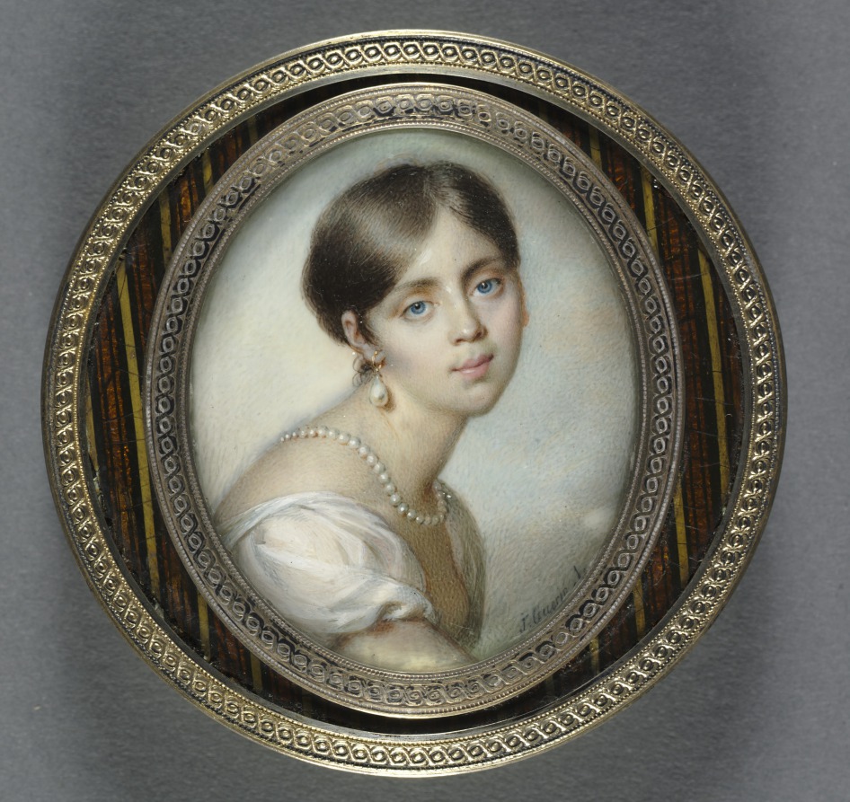 Additional museum view 4 of Snuff Box with a Portrait of a Young Woman (accession 2008.293).