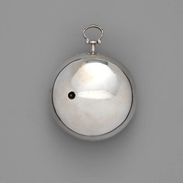 Additional museum view 5 of Pair-case watch (accession 17.190.1499a, b).