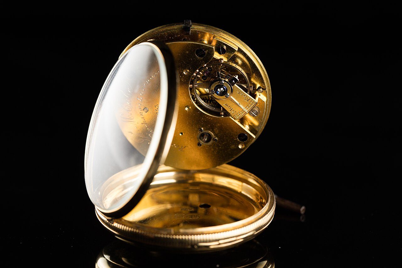 Open-face 18ct gold pocket watch with duplex escapement