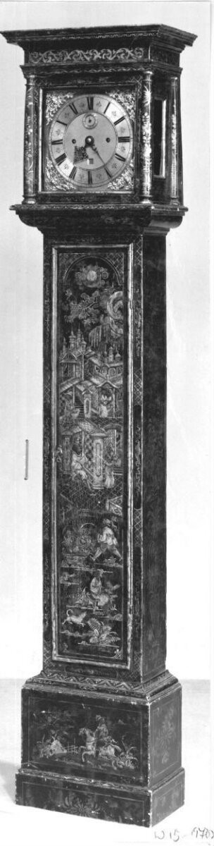 Longcase clock with 8-day movement