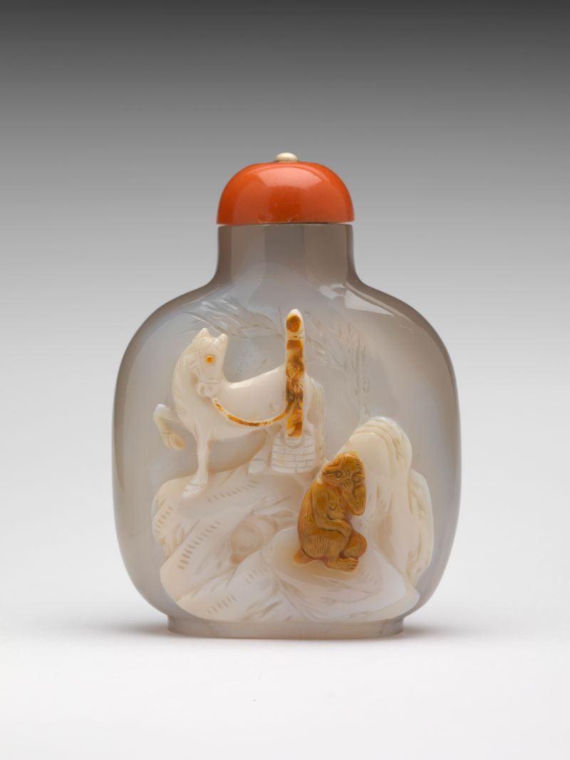 Snuff bottle carved with tethered horse and monkey, Official School (China)