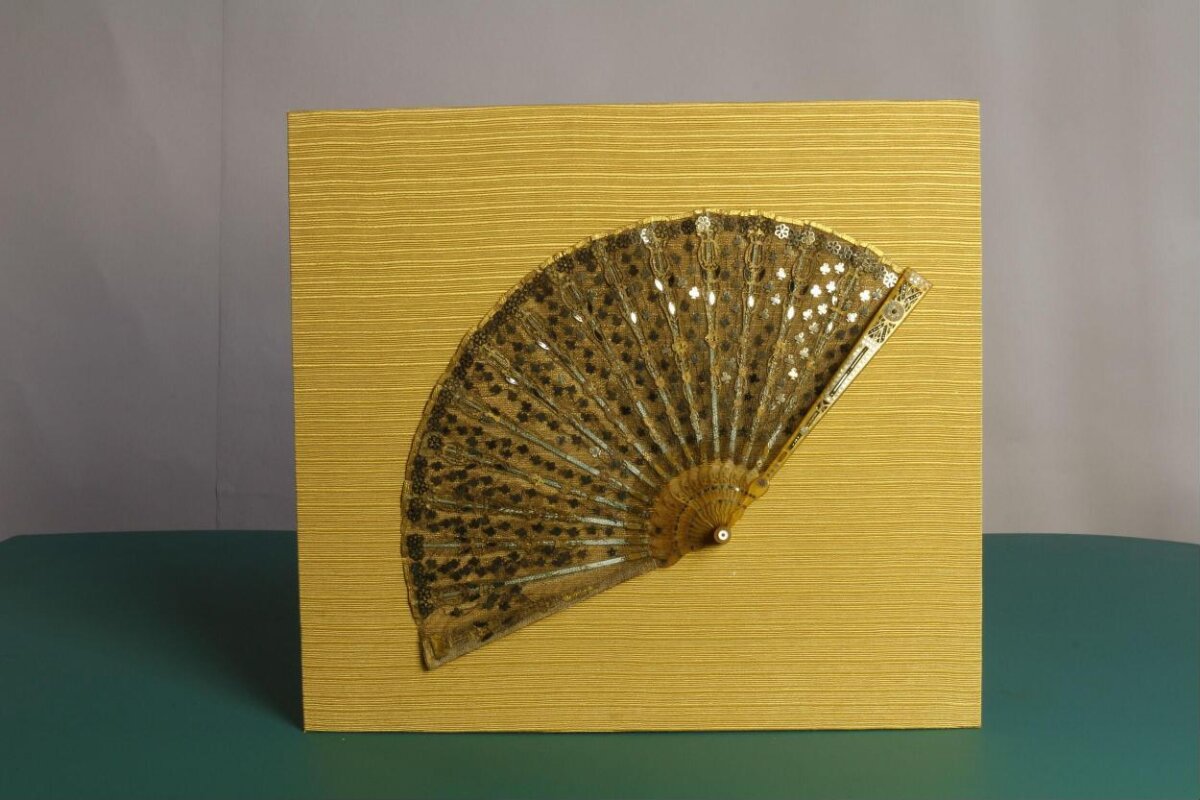 Fan — Fan used by Marie Taglioni, Russia, 1840s