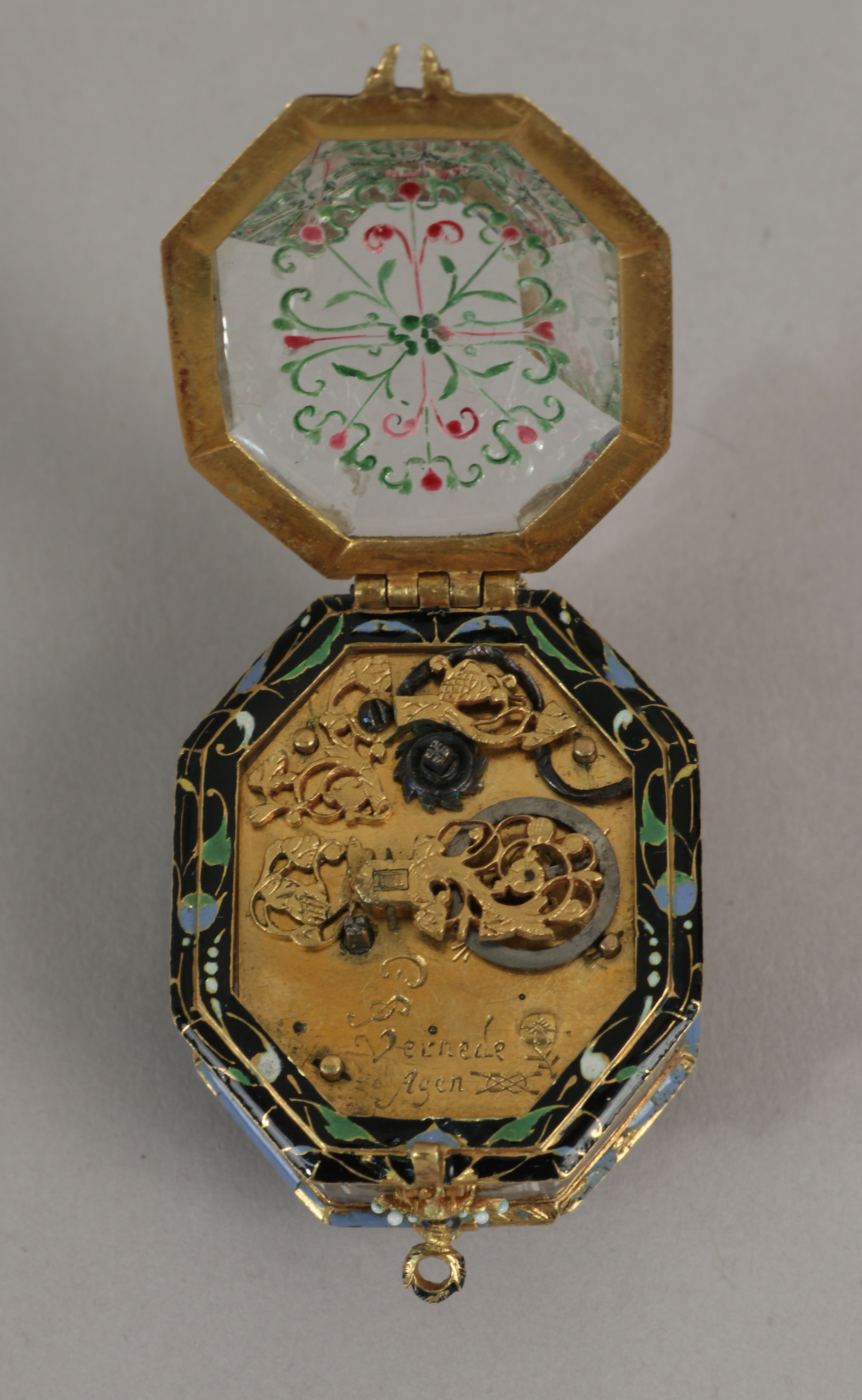 Photograph of museum specimen 17.190.1579; not an authentication of other objects.