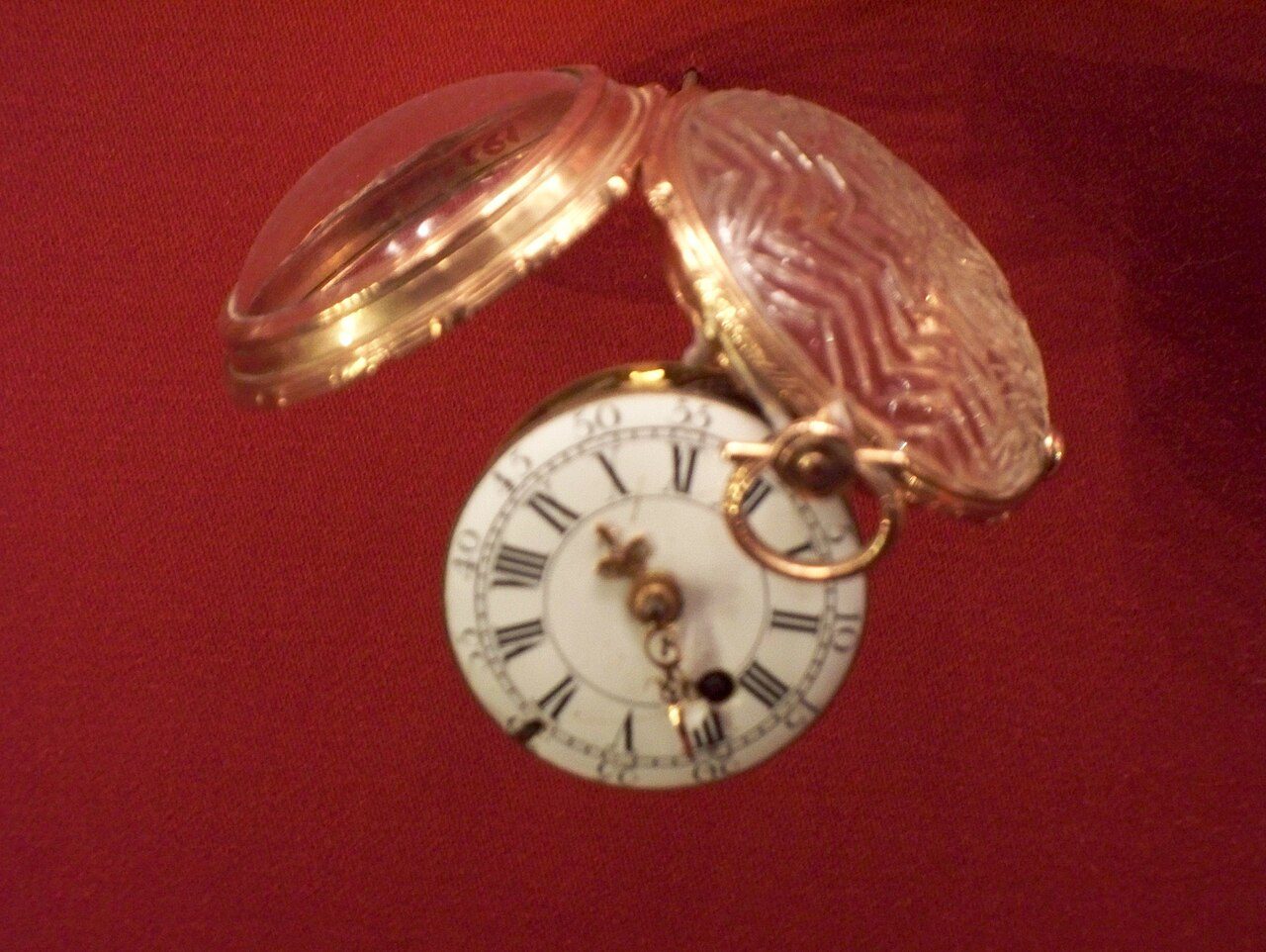 Gold-mounted rock-crystal watch, mid-18th century