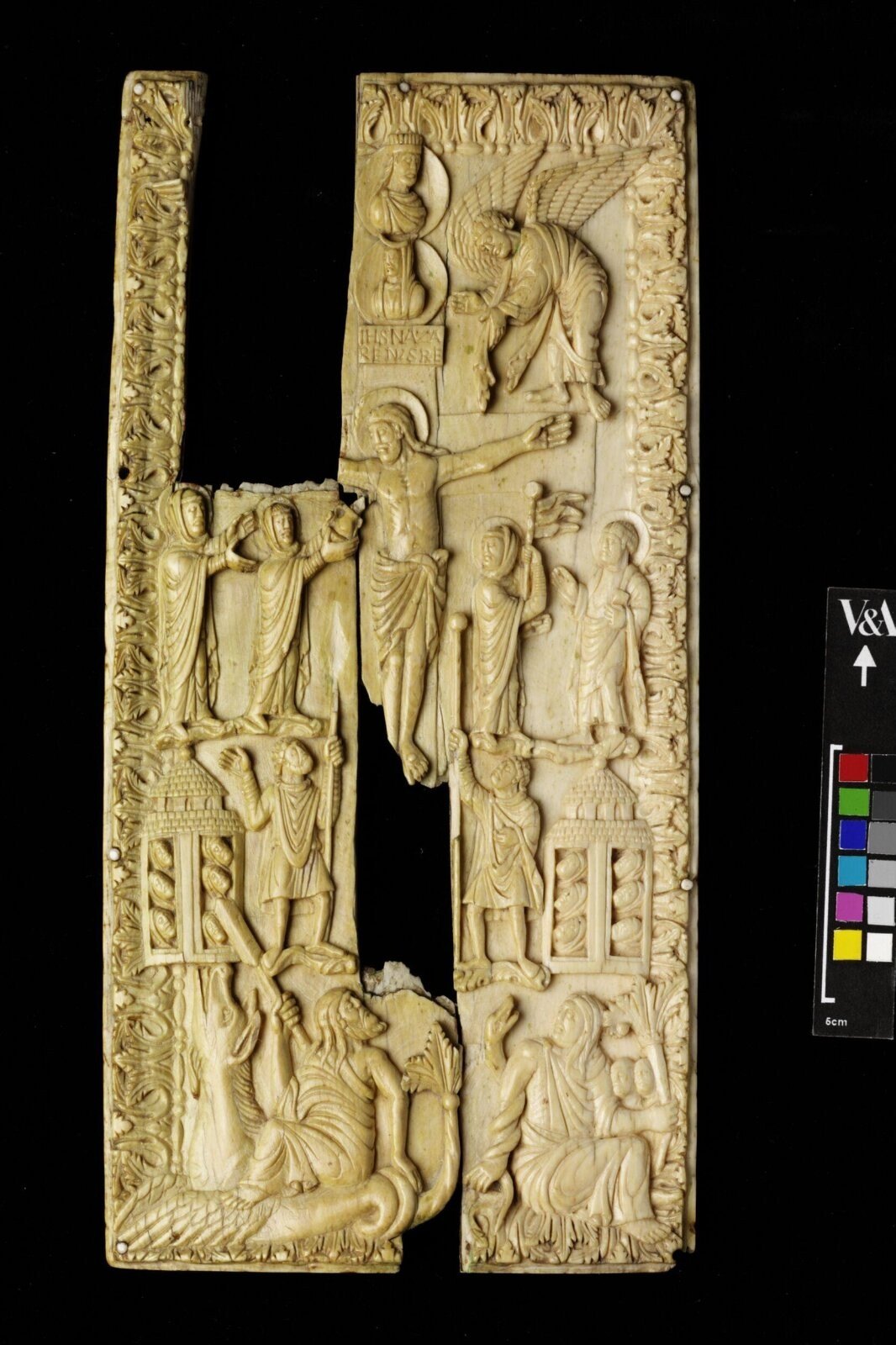 Book cover, carved ivory, Metz, 860 — museum object 251:1, 2-1867