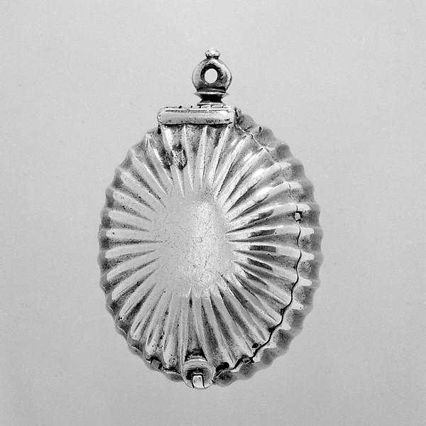 Additional museum view 2 of Watch (accession 17.190.1569).