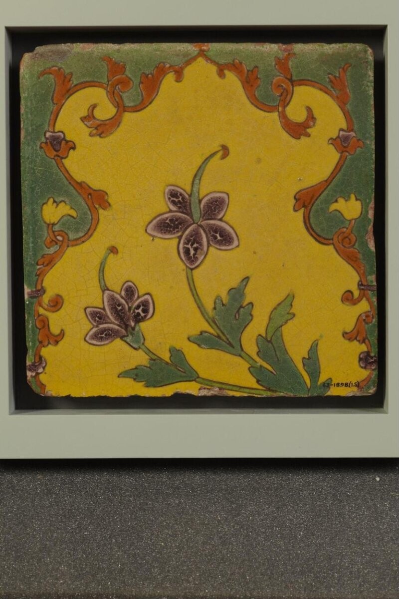 Square glazed earthenware tile