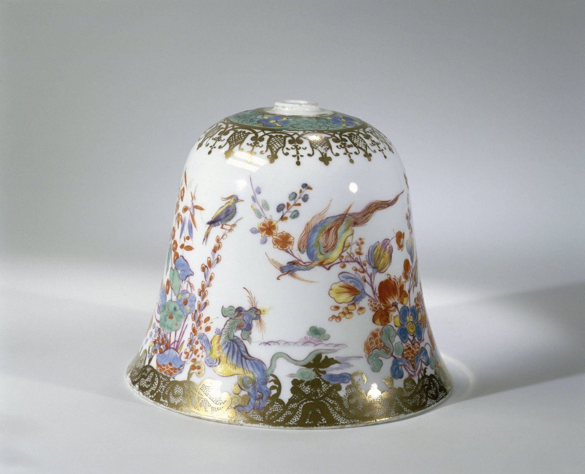 Bell from a carillon, polychrome painted with a Kakiemon pattern