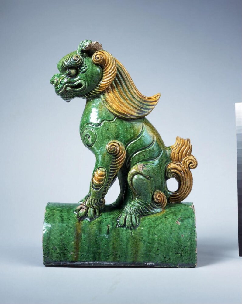 Roof tile — Seated Lion, 1500-1644
